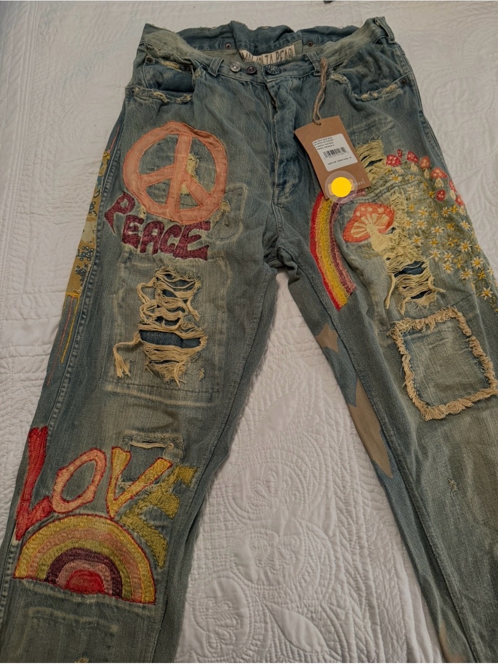 Magnolia Pearl Woodstock Miner Peace & Love Embroidered Blue Jeans Original pr.